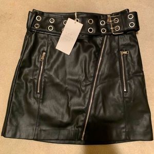 *NEW w/ TAG* Leather Skirt w/ Adjustable Belt